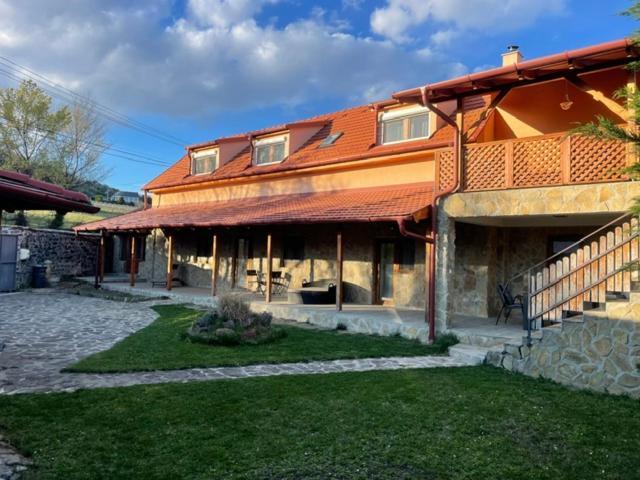 Szoegedi Villa Badacsonytomaj Exteriör bild